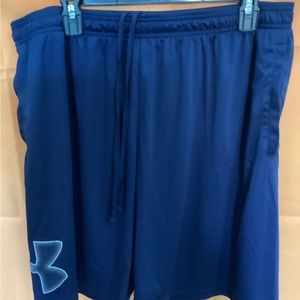 Under Armour navy blue gym shorts 2XLT